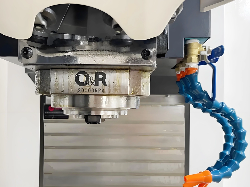 Direct-connected short-nose spindle of multifunctional drilling and milling metal processing centers Direct-connected short-nose spindle of multifunctional drilling and milling metal processing centers