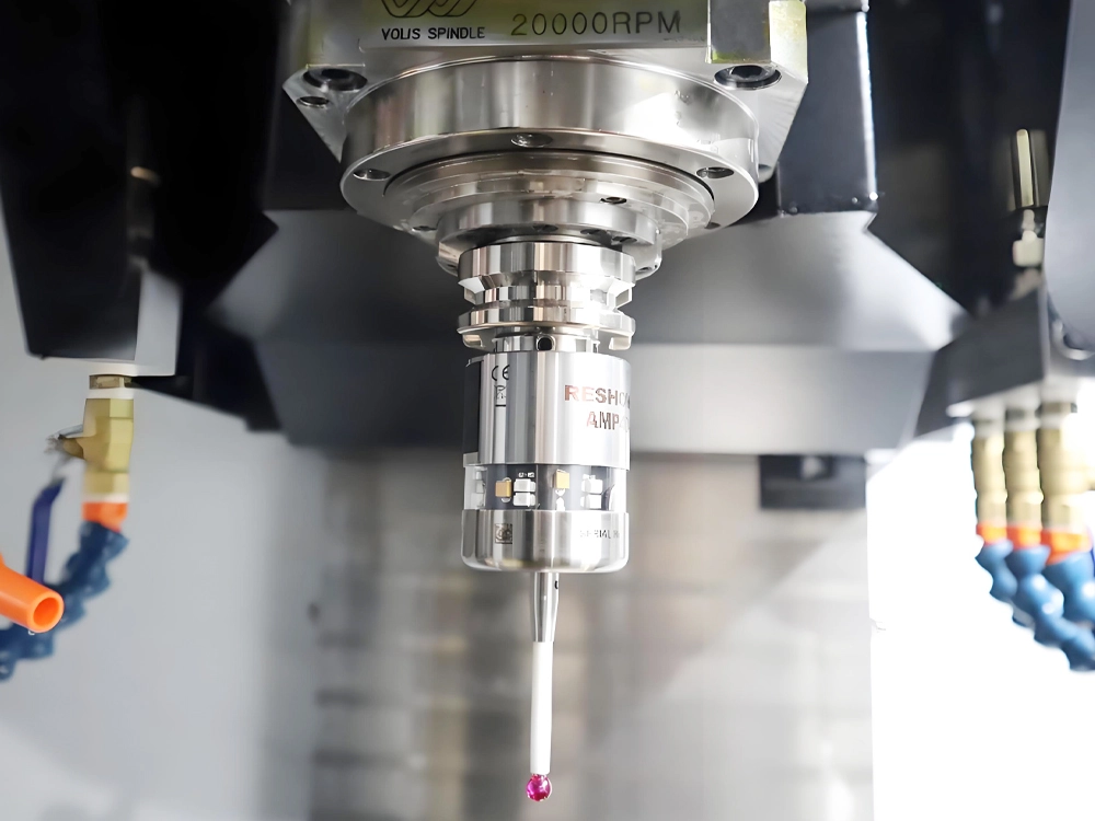 High-accuracy touch probes of multifunctional drilling and milling metal processing centers High-accuracy touch probes of multifunctional drilling and milling metal processing centers