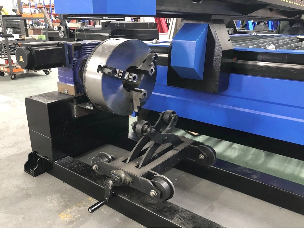 Rotary axis for pipe cutting using plasma Rotary axis for pipe cutting using plasma