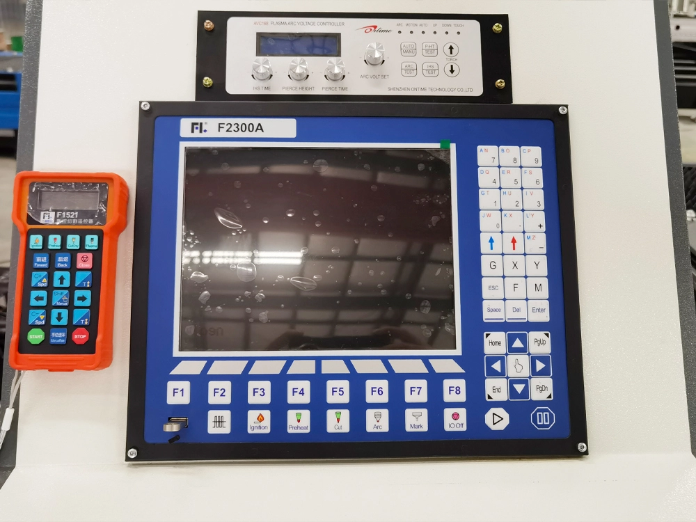 Fangling control system (FL) for CNC plasma cutter angling control system (FL) for CNC plasma cutter