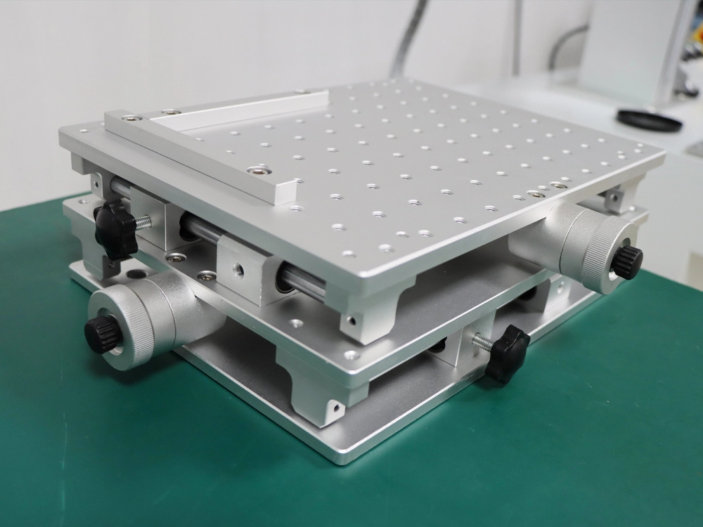 One-dimensional lifting table One-dimensional lifting table