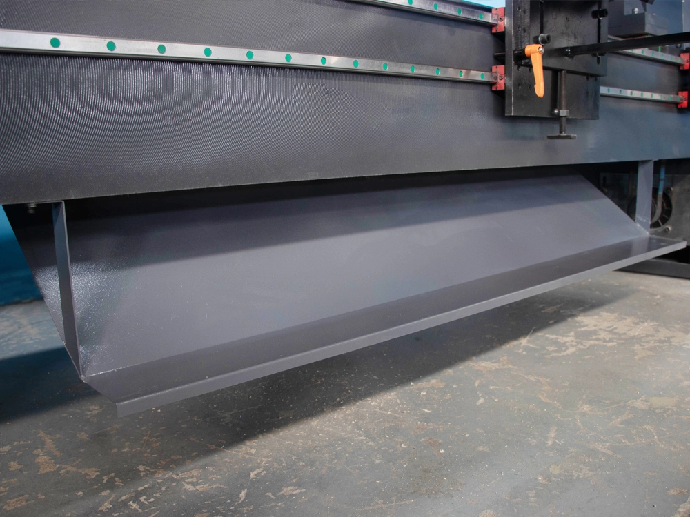 Material receiving slide Material receiving slide