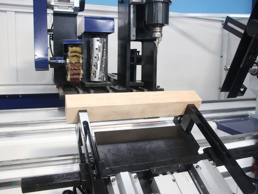 Automatic feeding device Automatic feeding device