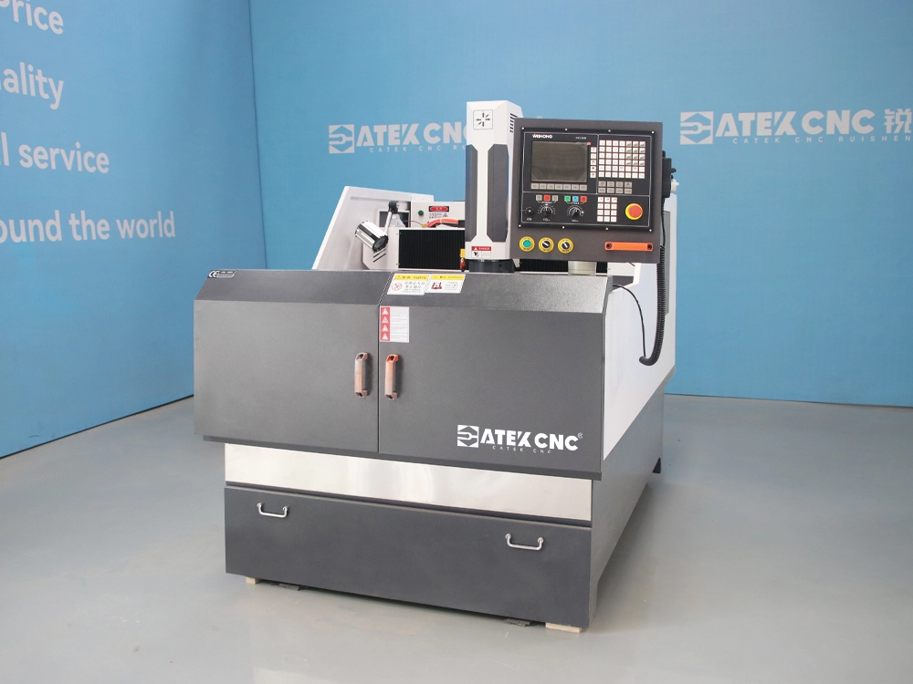 Semi-enclosed protective cover CNC metal milling machine Semi-enclosed protective cover CNC metal milling machine