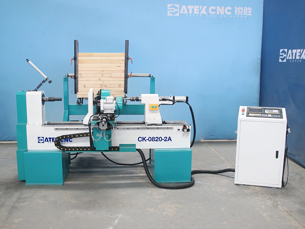 Mini CNC wood lathe with sanding device and automatic feeding Mini CNC wood lathe with sanding device and automatic feeding