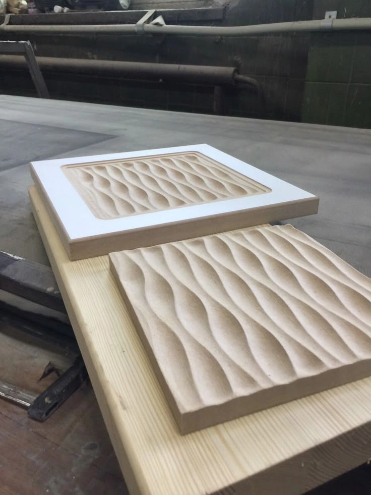 The British customer used a 1325 CNC wood router to process decorative panels and wave boards