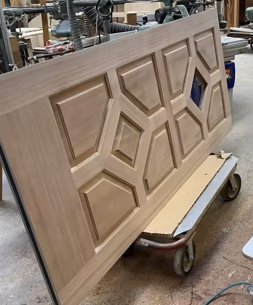 The Indian customers used a carousel CNC wood router to process door panels