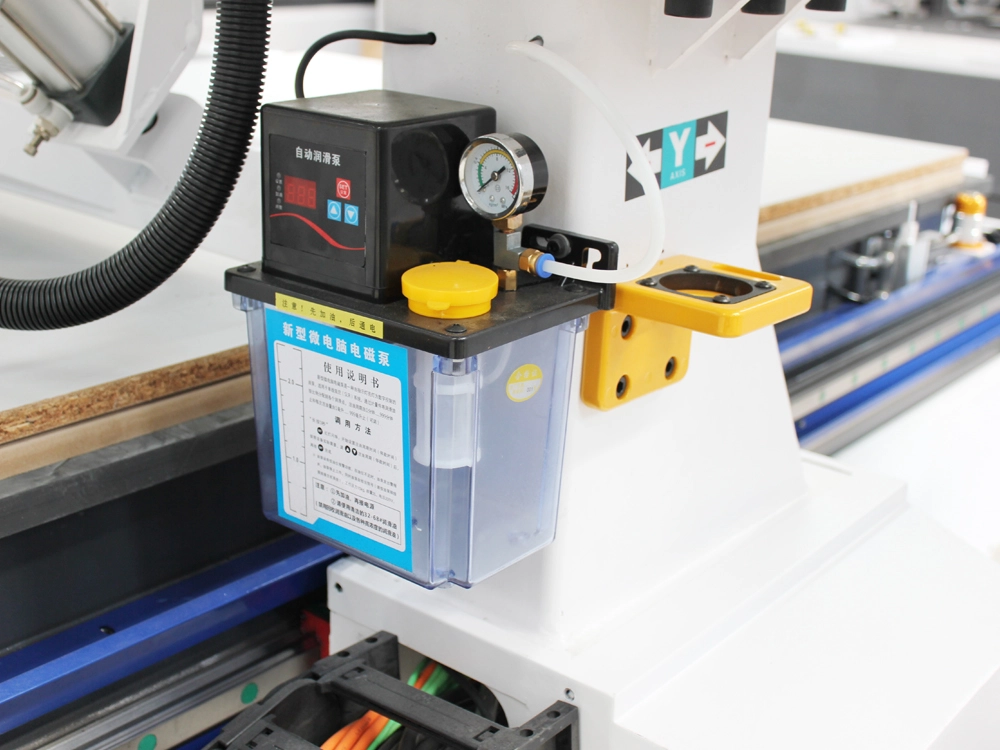 Automatic lubrication oil pot