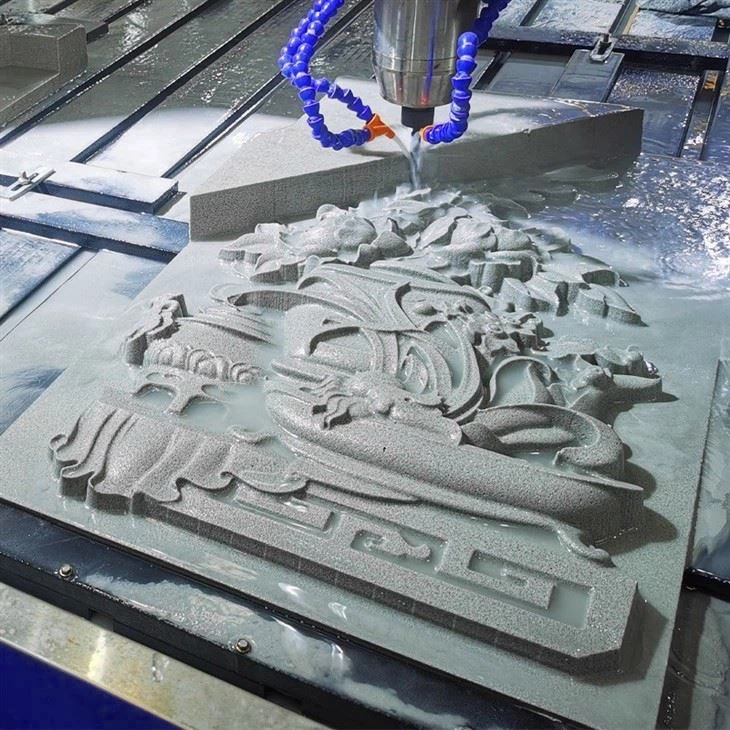 The Canadian customers used a small CNC router machine with flood cooling to process stone signs