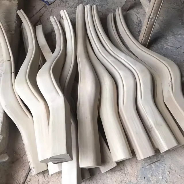 The Algerian customers used a four-in-one CNC woodworking lathe to process special-shaped chair legs