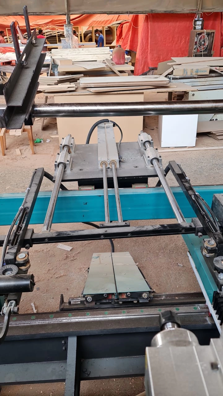 The 4-in-1CNC woodworking lathe purchased by UAE customer