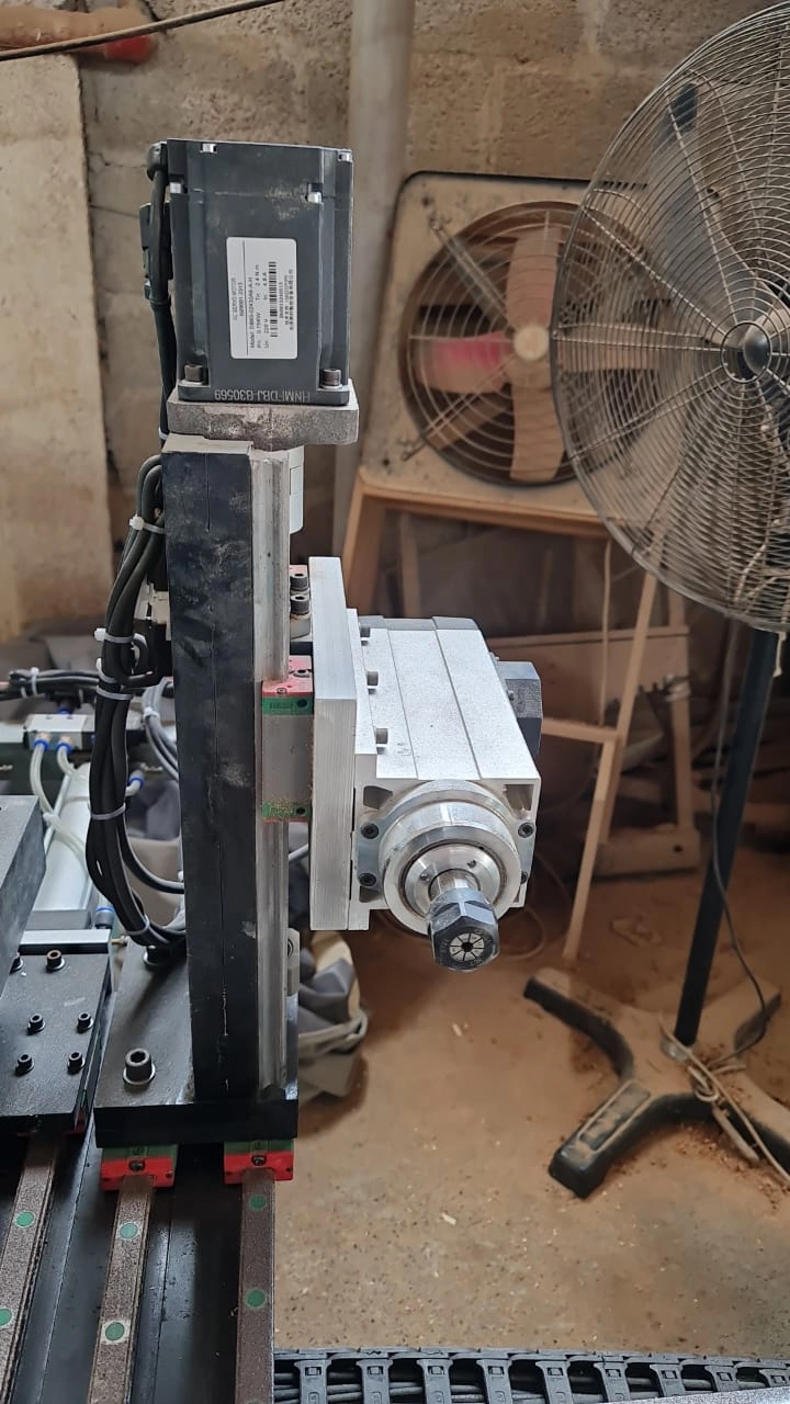 The 4-in-1CNC woodworking lathe purchased by UAE customer