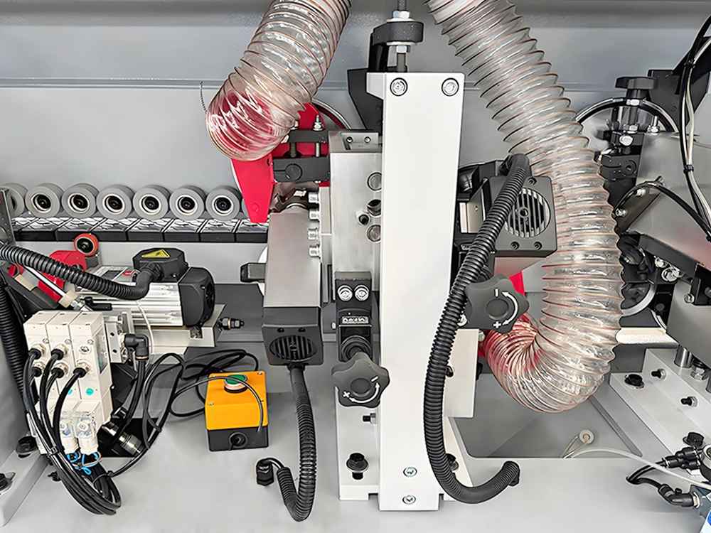 Rough and fine trimming unit Rough and fine trimming unit of 8-in-1 fully automatic edge banding machine