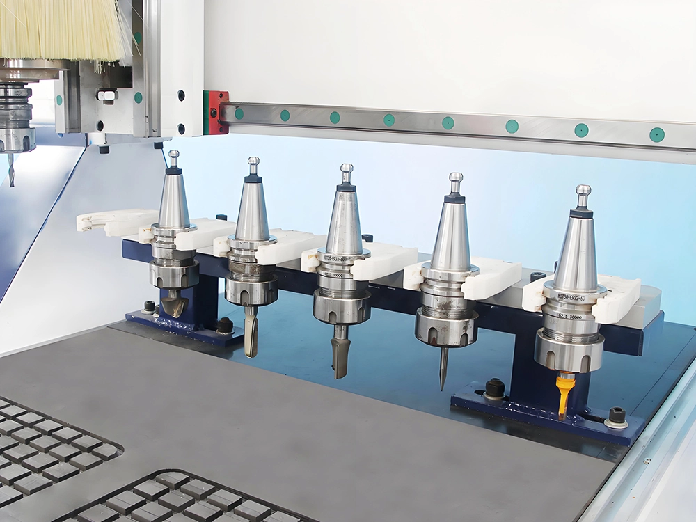 Linear tool magazine Linear tool magazine