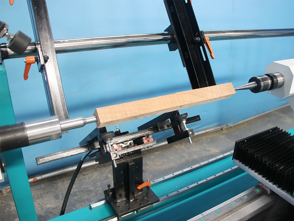 Affordable Single-Knife Wood Turning Lathe with Self-Feeding Affordable Single-Knife Wood Turning Lathe with Self-Feeding