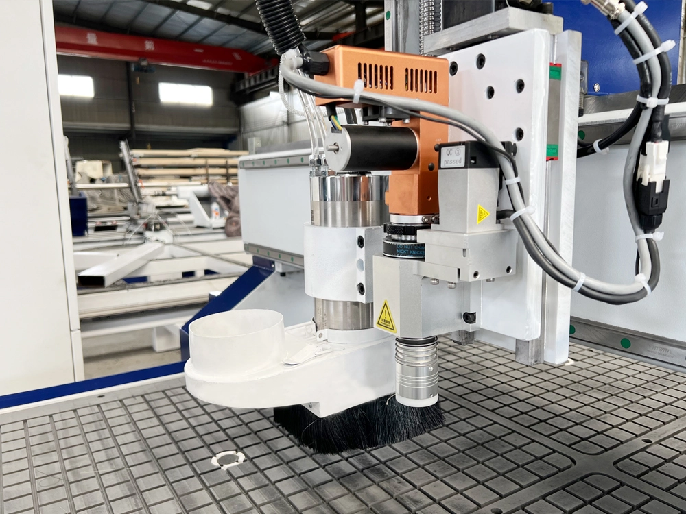 CNC Router Machine with Oscillating Knife for Cutting Cardboard and Cloth CNC Router Machine with Oscillating Knife for Cutting Cardboard and Cloth