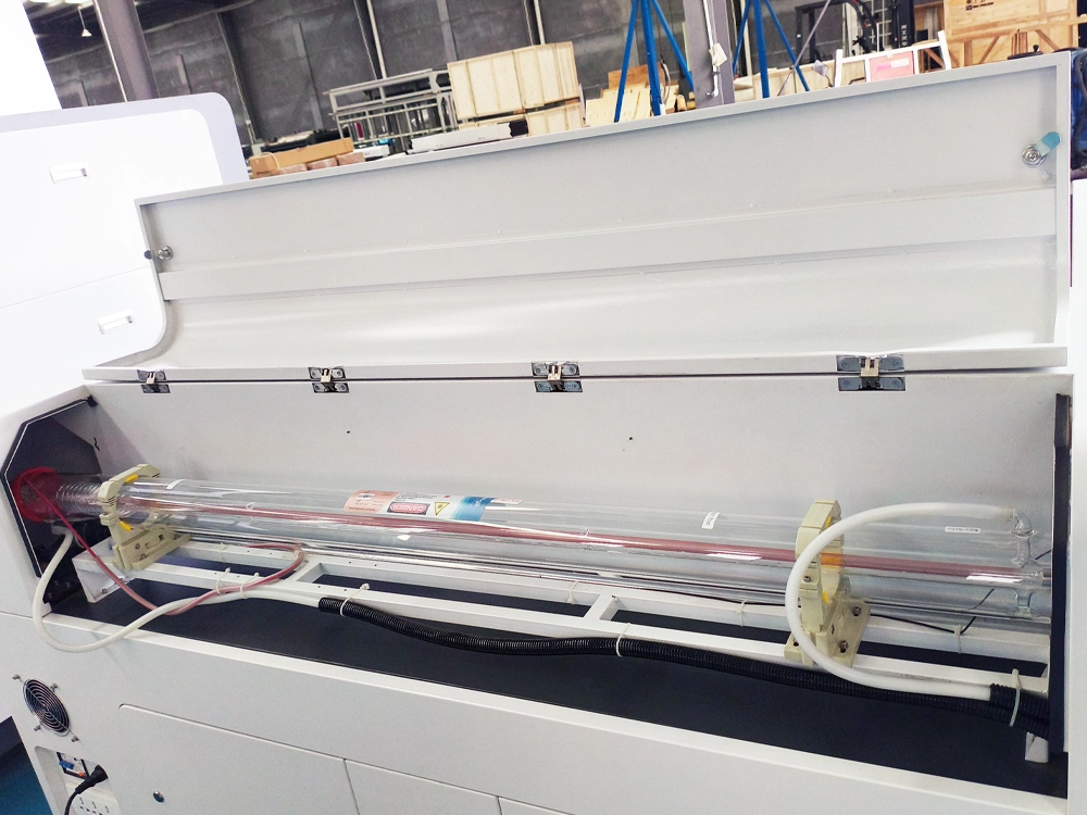 CO2 Laser Cutting Machine for Cutting Acrylic and Plastic CO2 Laser Cutting Machine for Cutting Acrylic and Plastic