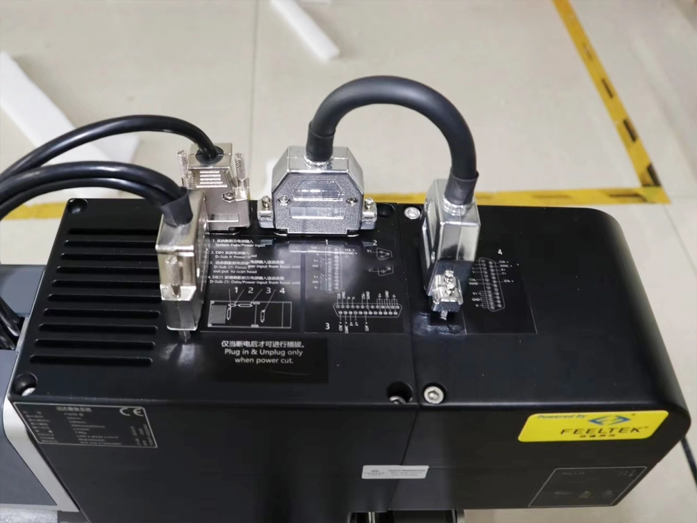 Split Fiber Laser Relief Engraving Machine with Autofocus Split Fiber Laser Relief Engraving Machine with Autofocus