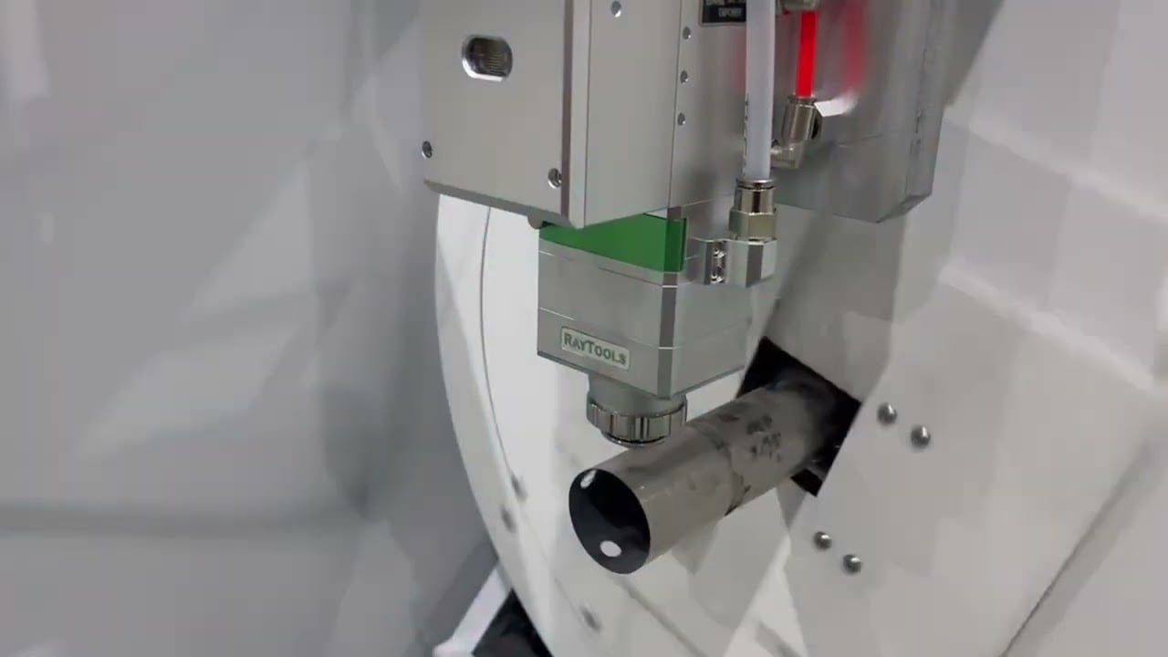 Fiber Laser Sheet and Tube Cutting Machine 3000W Fiber Laser Sheet and Tube Cutting Machine 3000W