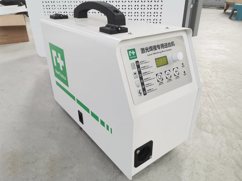 4-In-1 Water-Cooled Handheld Laser Welding Machine Suitable for Beginners 4-In-1 Water-Cooled Handheld Laser Welding Machine Suitable for Beginners