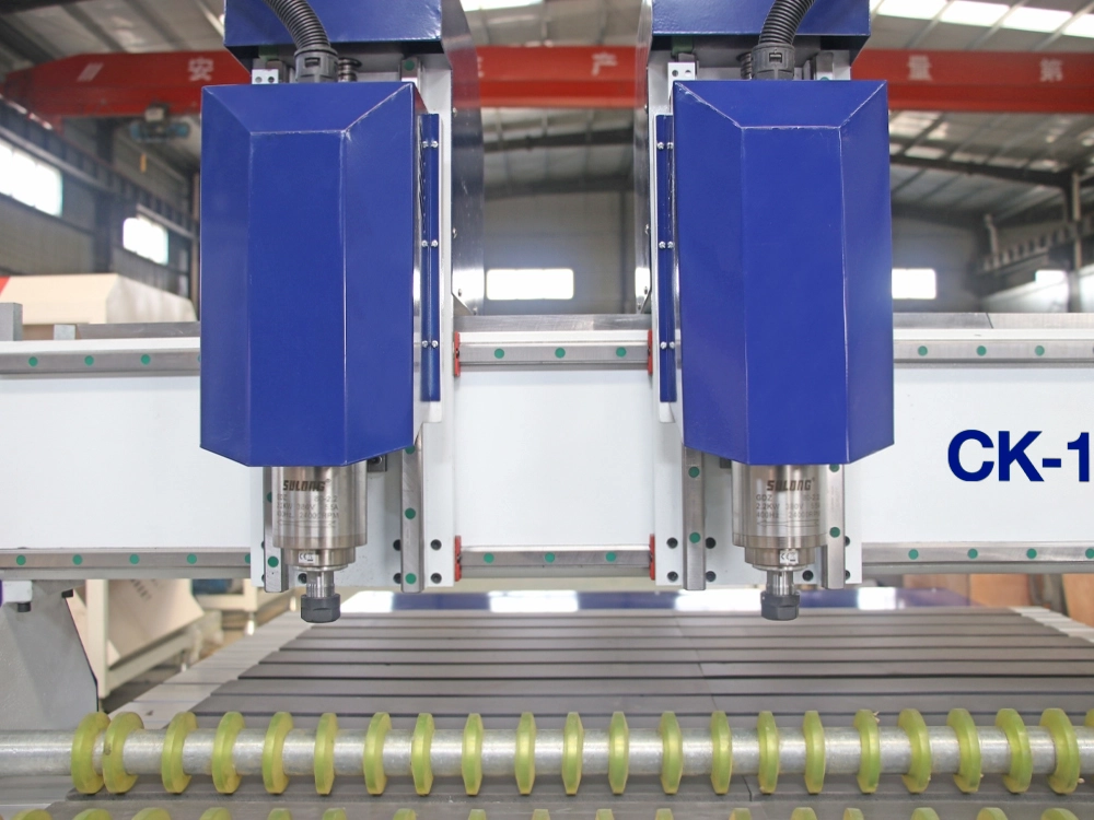 CNC Router With Two Independently Controlled Spindles and Pneumatic Roller CNC Router With Two Independently Controlled Spindles and Pneumatic Roller